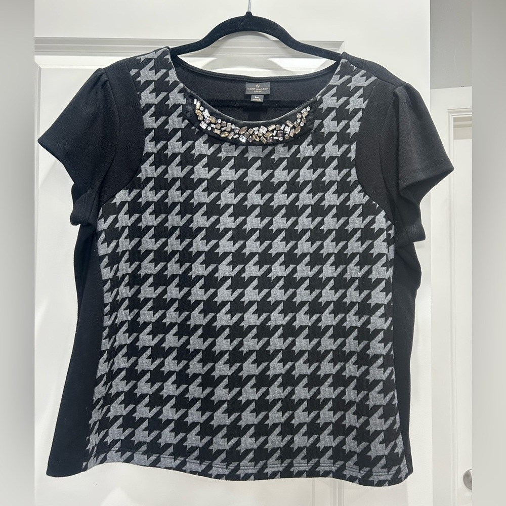 NWOT Worthington top with jeweled neckline